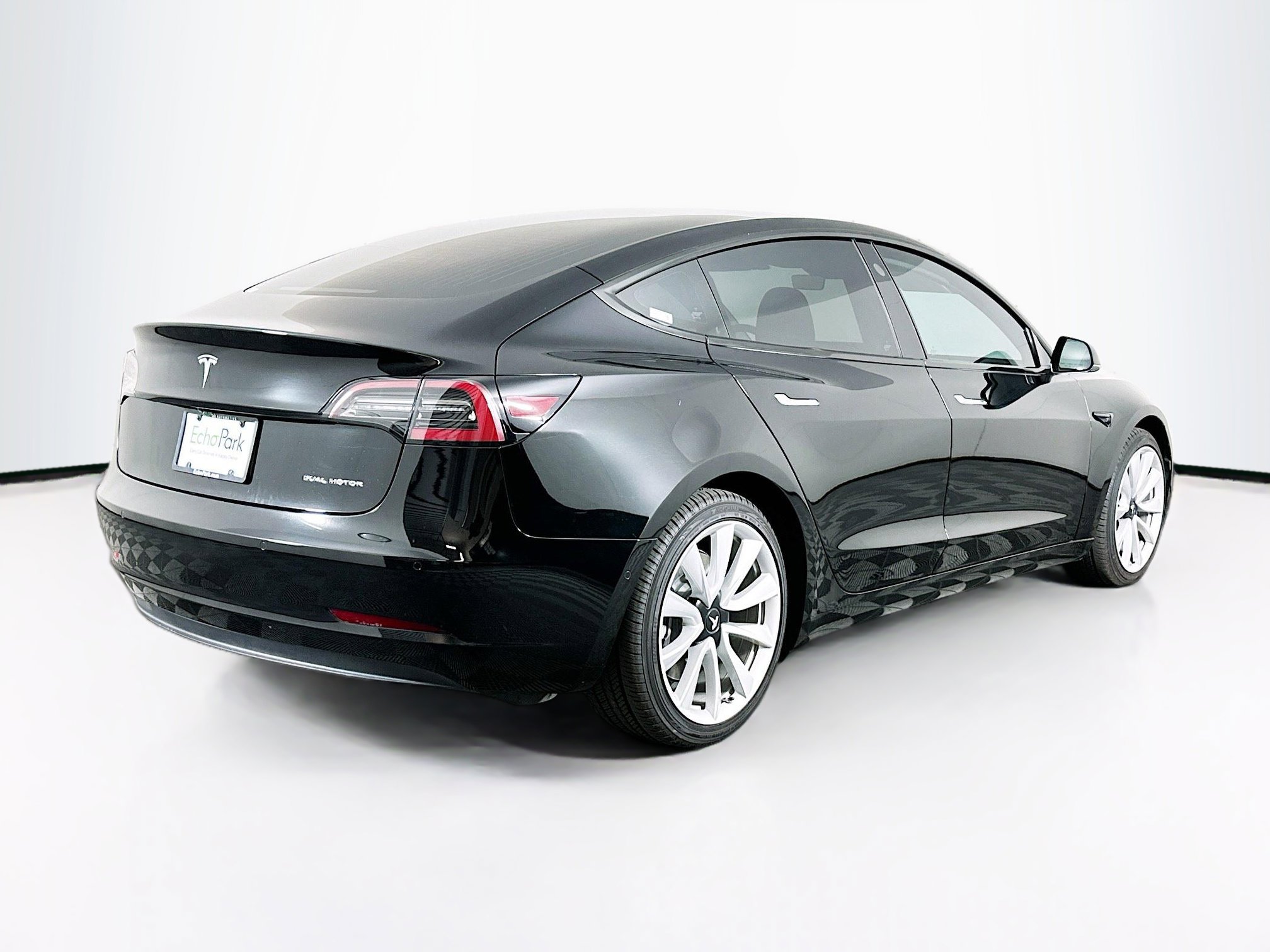 Used 2018 Tesla Model 3 Long Range AWD/4WD image 9