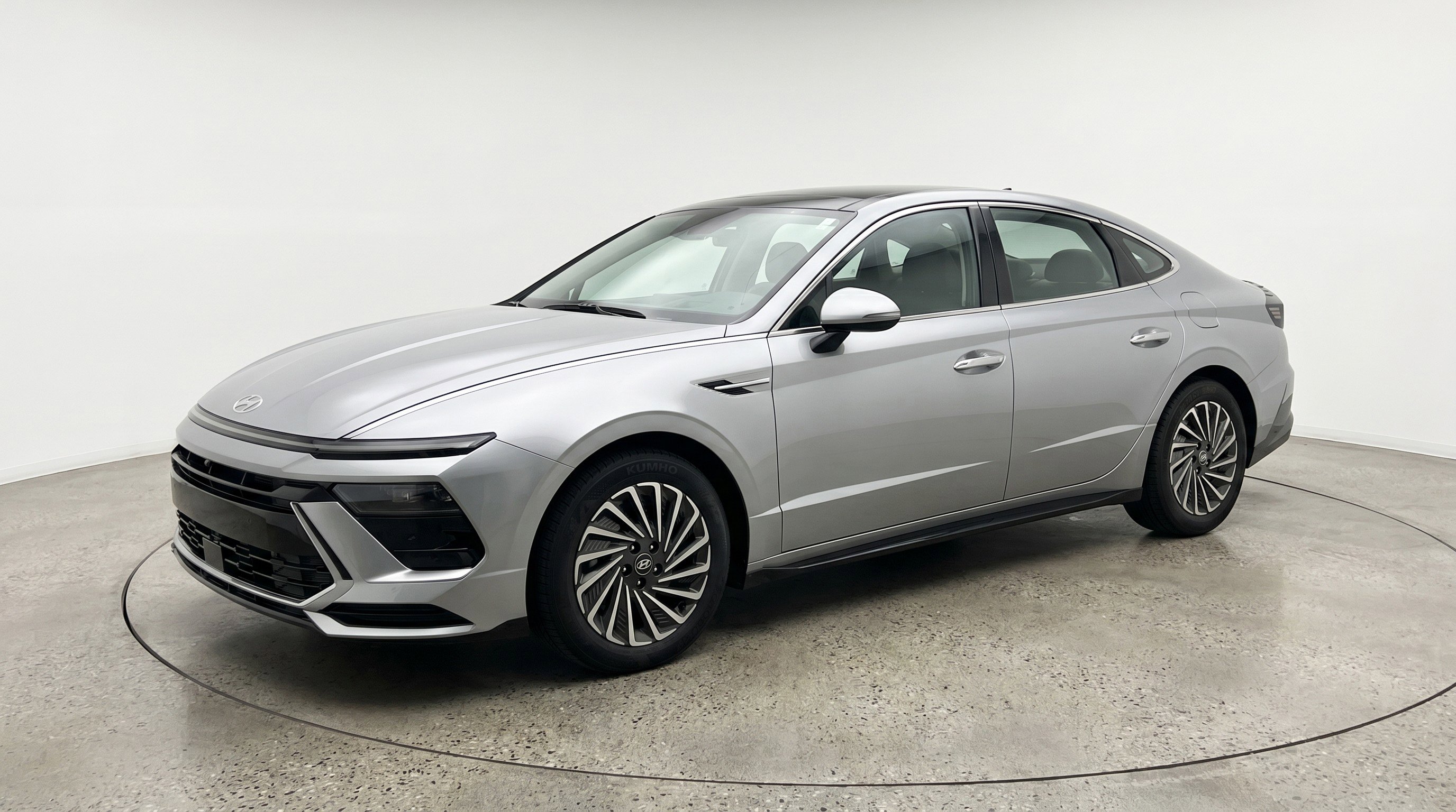 Used 2025 Hyundai Sonata SEL image 3