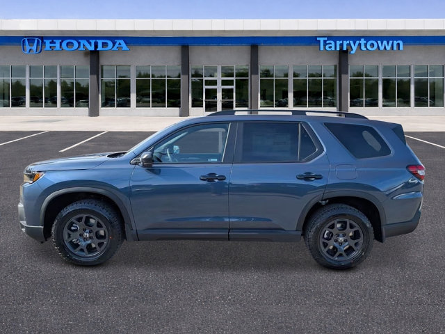 New 2026 Honda Pilot TrailSport image 2