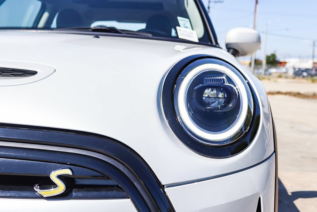 Used 2024 MINI Cooper SE FWD image 12