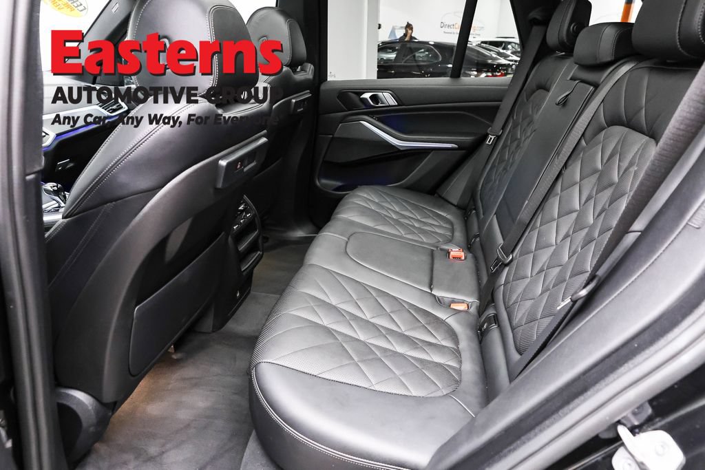 Used 2023 BMW X5 xDrive40i AWD/4WD image 21