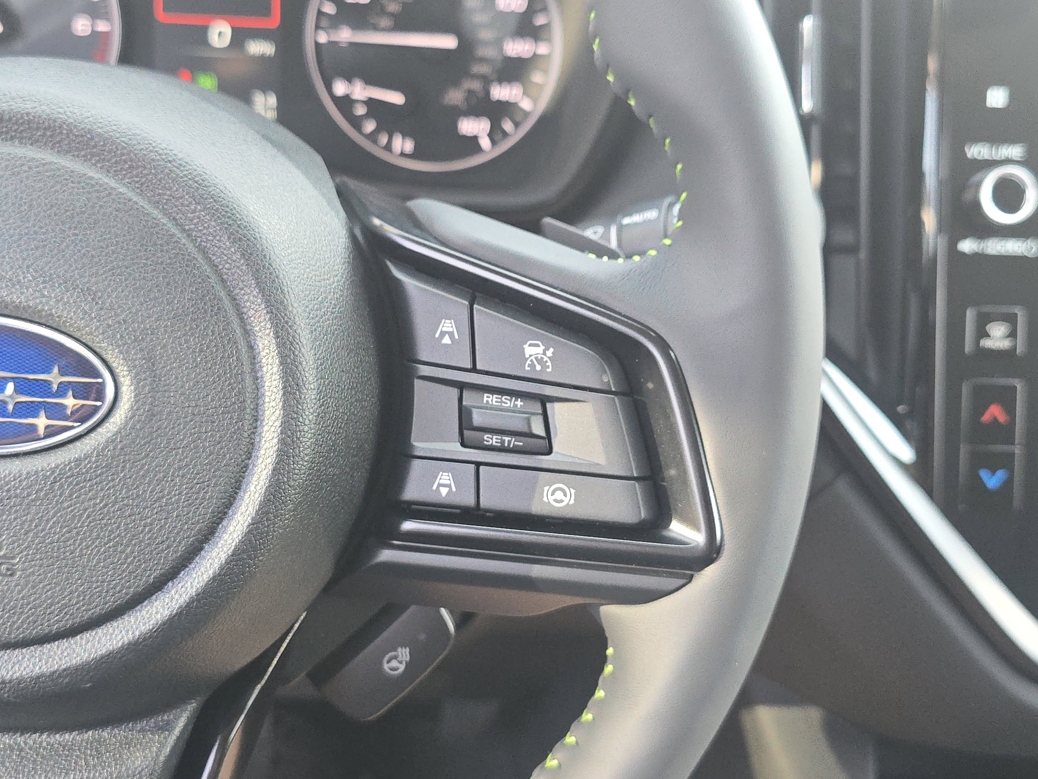 New 2025 Subaru Ascent Bronze Edition w/ Onyx Package image 16