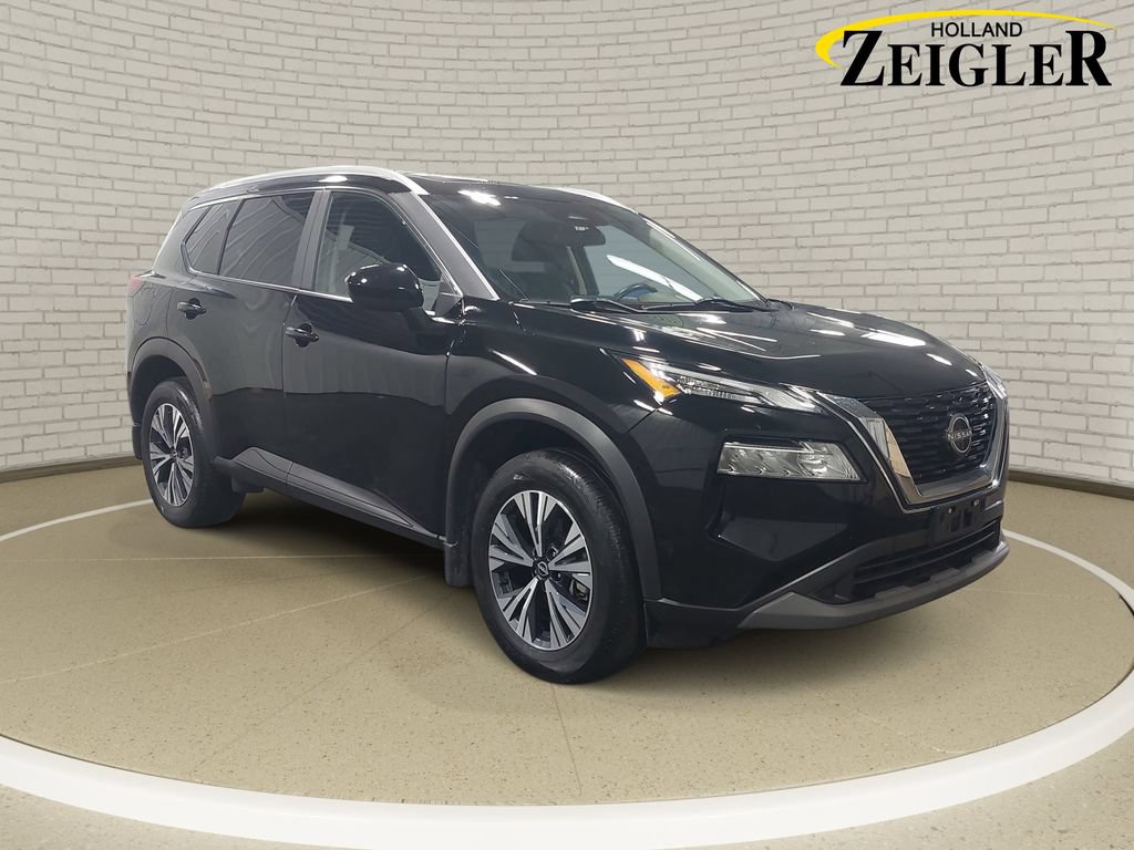 Used 2023 Nissan Rogue SV w/ SV Premium B Package AWD/4WD image 3