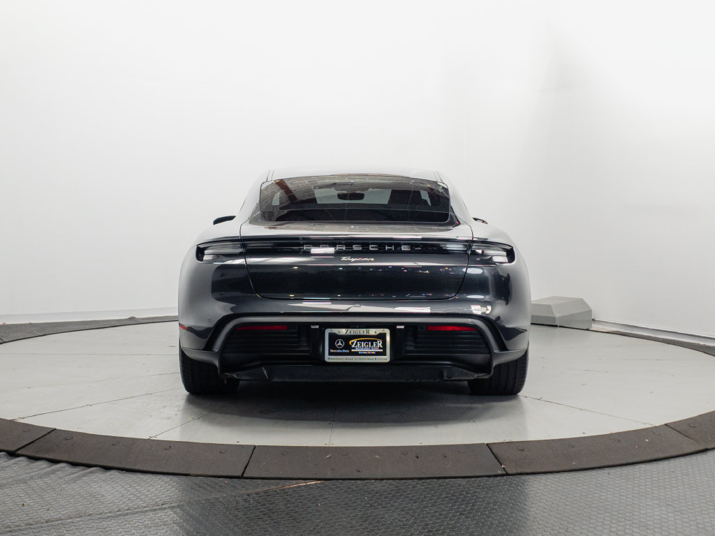 Used 2022 Porsche Taycan RWD image 30