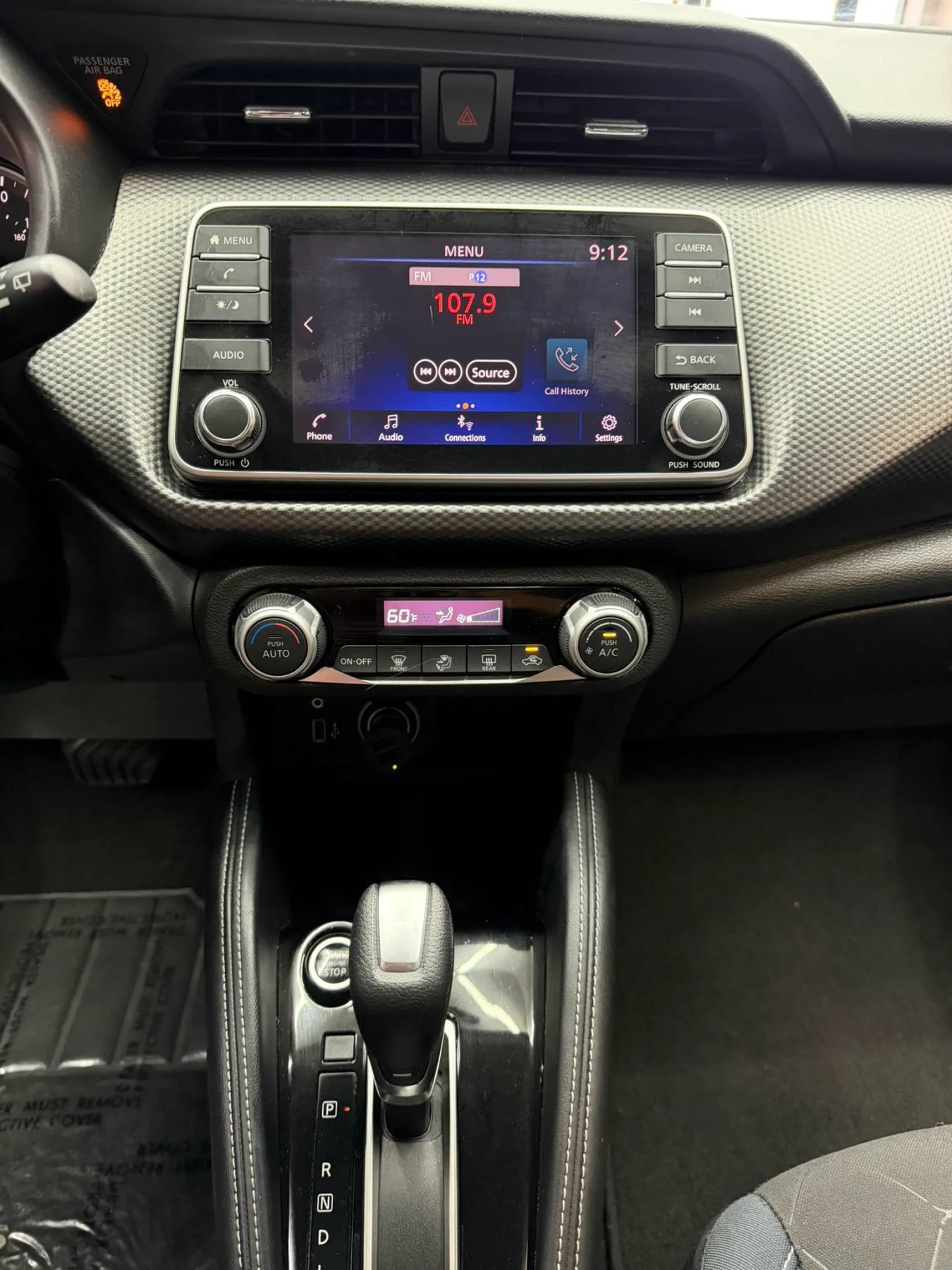 Used 2018 Nissan Kicks SV FWD image 16