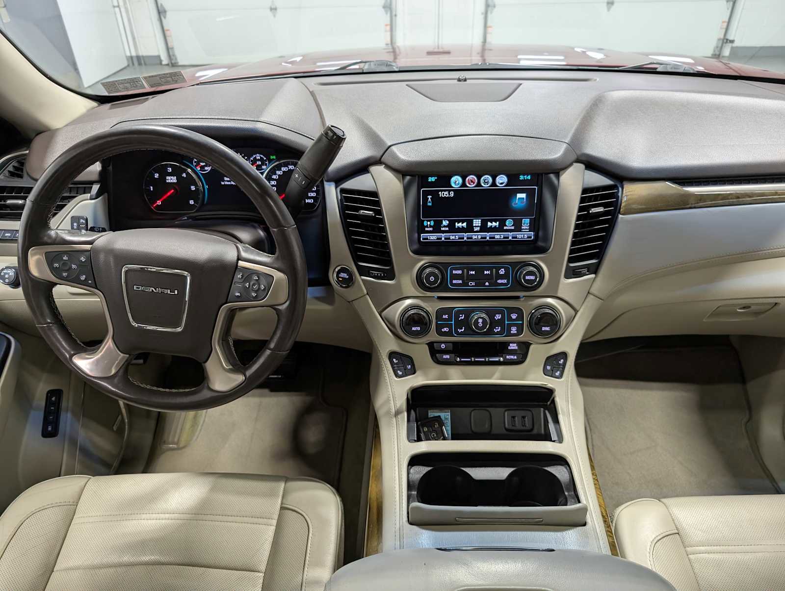 Certified 2017 GMC Yukon Denali image 19