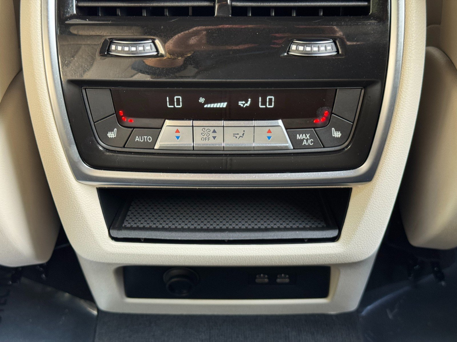 Used 2024 BMW X5 M60i w/ Executive Package AWD/4WD image 39