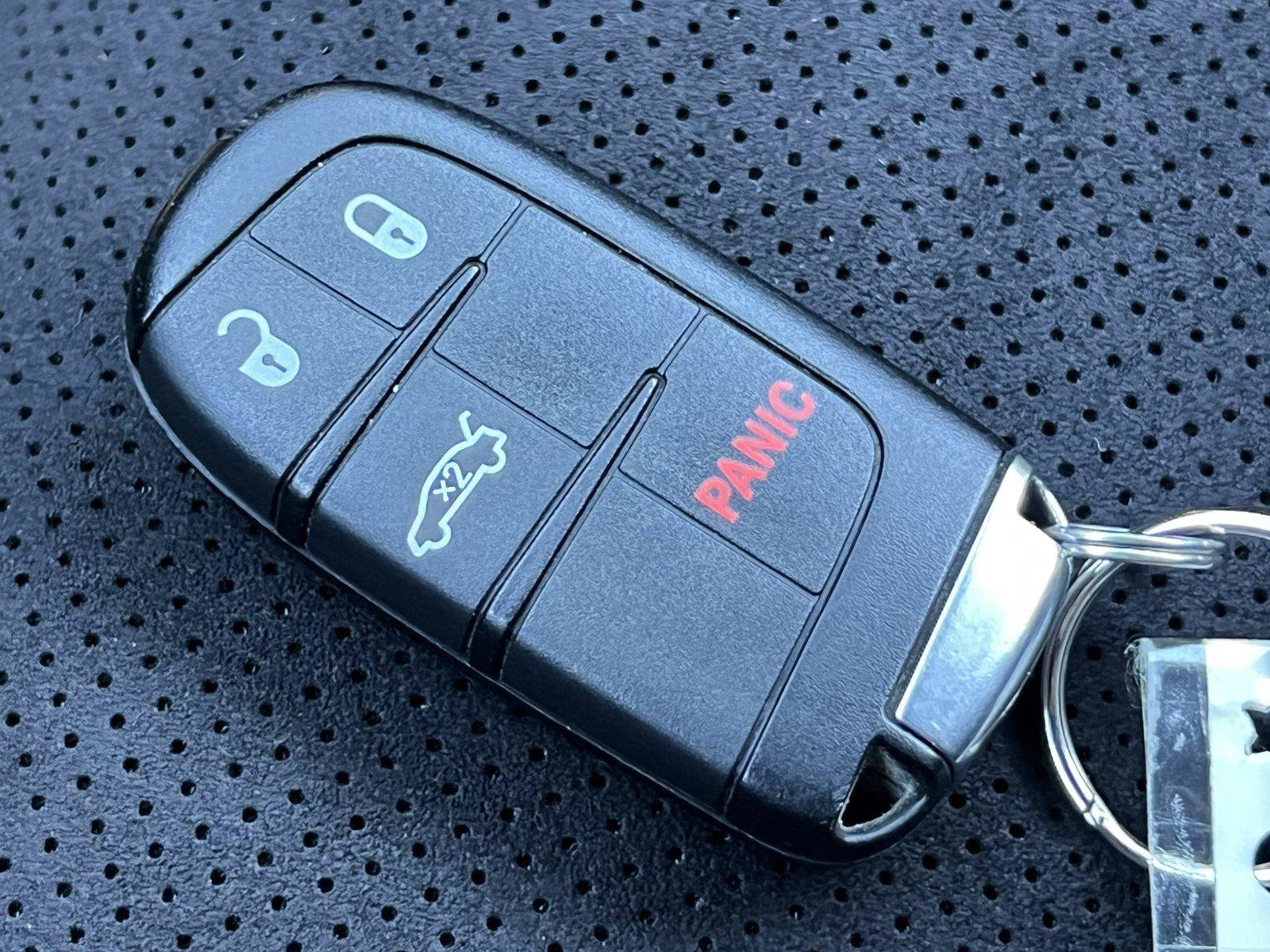 Used 2018 Dodge Challenger R/T Plus RWD image 36