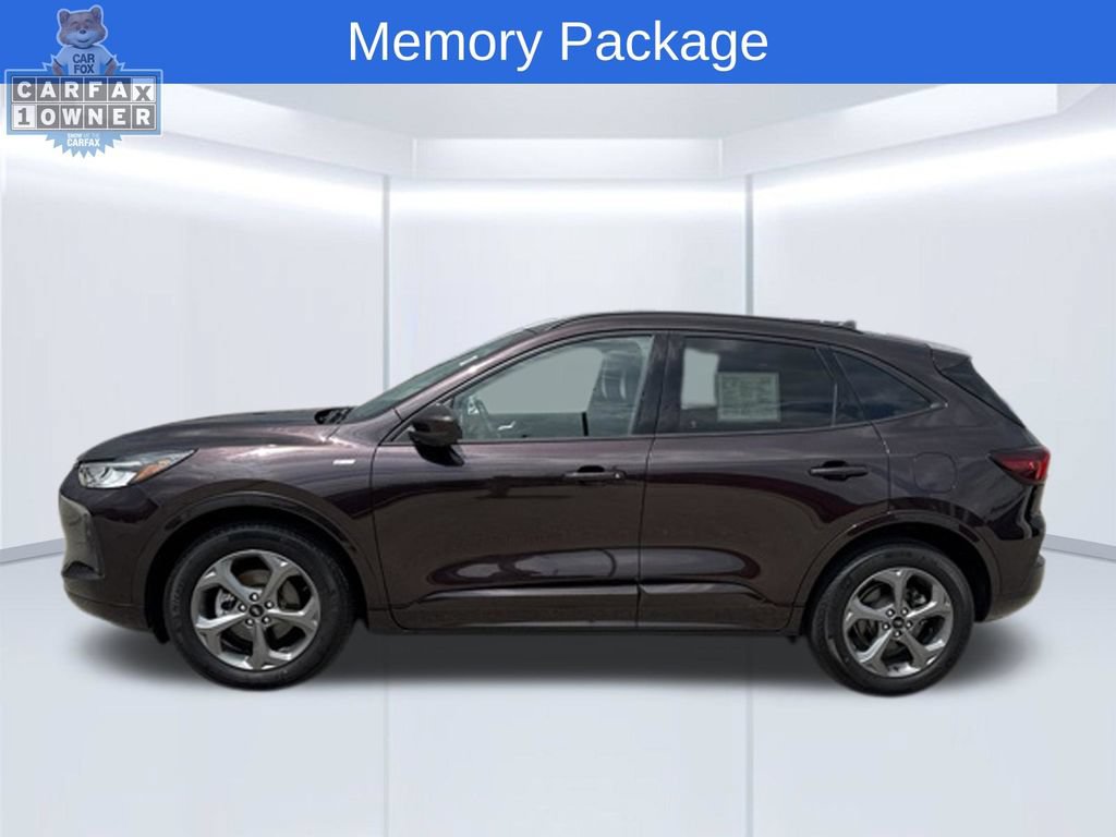 Used 2023 Ford Escape ST-Line Select w/ Tech Pack #2 AWD/4WD image 6