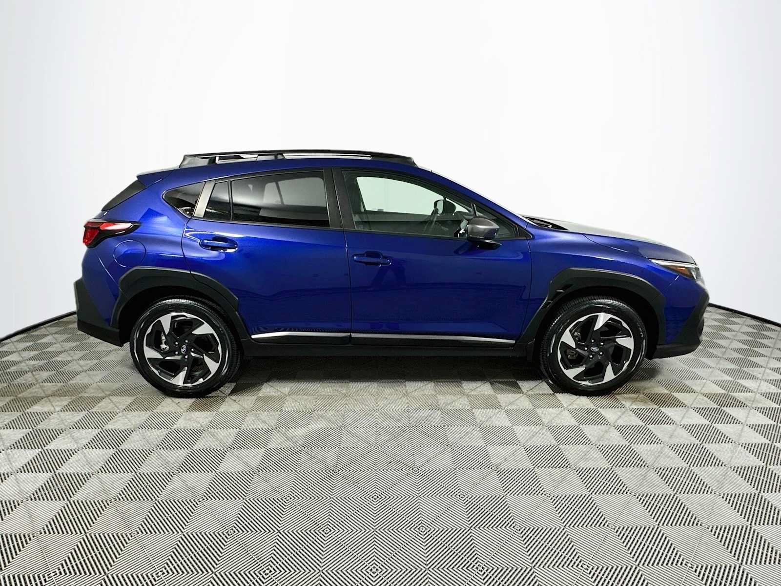 Certified 2024 Subaru Crosstrek 2.5i Limited AWD/4WD image 8