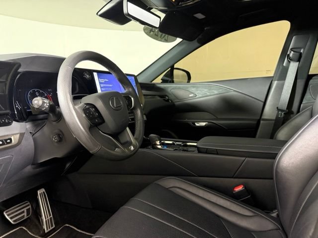 Used 2024 Lexus RX 350 F Sport w/ Convenience Package AWD/4WD image 6
