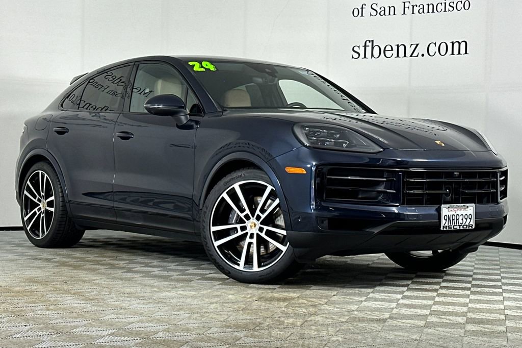 Used 2024 Porsche Cayenne Coupe image 2