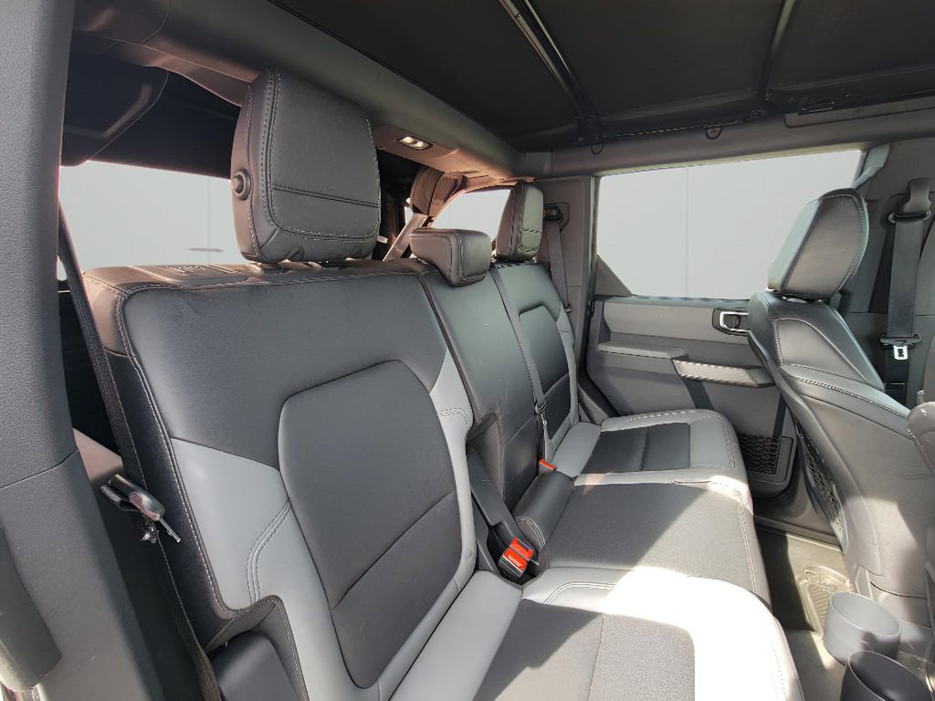 Used 2023 Ford Bronco Black Diamond image 29