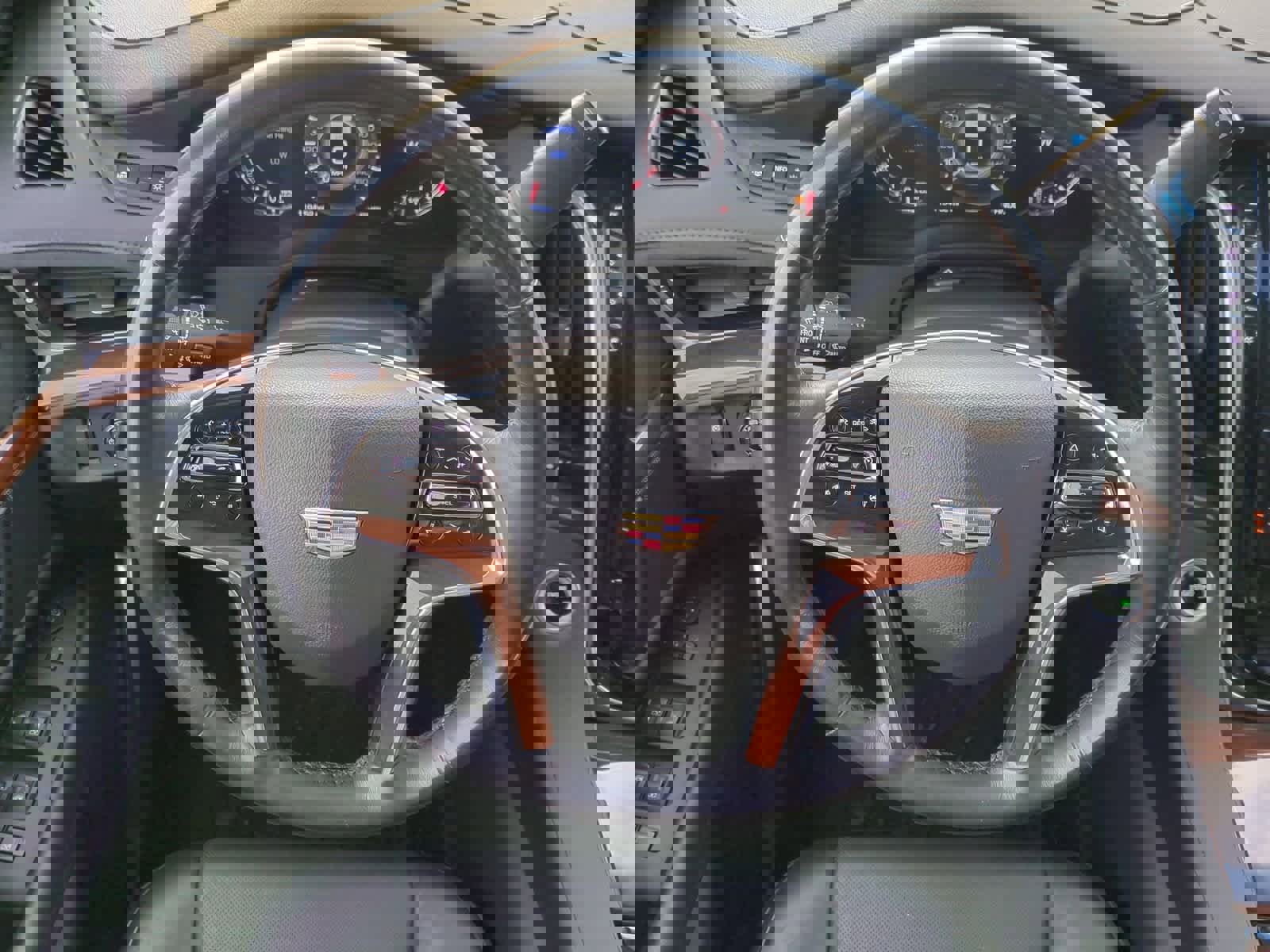 Used 2019 Cadillac Escalade ESV Luxury image 26