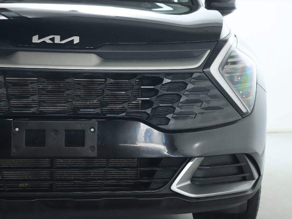 Used 2025 Kia Sportage LX AWD/4WD image 8