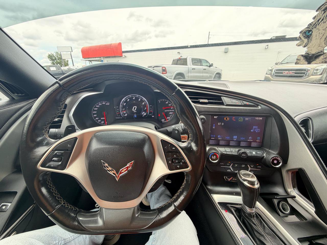 Used 2017 Chevrolet Corvette Stingray Coupe w/ 1LT RWD image 18
