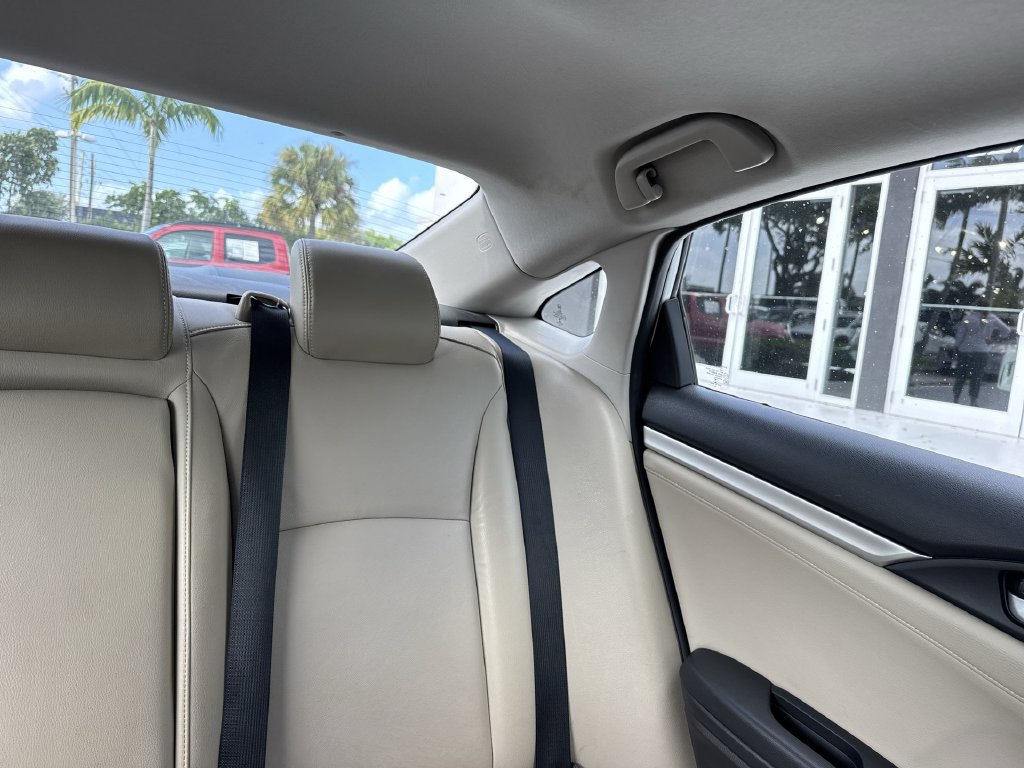 Used 2017 Honda Civic EX-L image 19