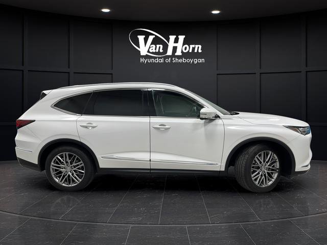 Used 2024 Acura MDX SH-AWD w/ Advance Package image 2