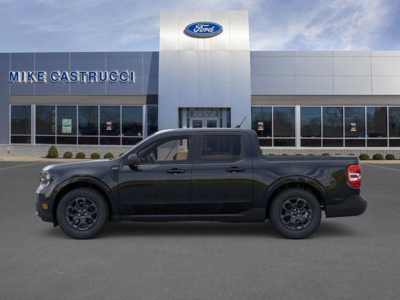 New 2026 Ford Maverick XLT FWD image 3