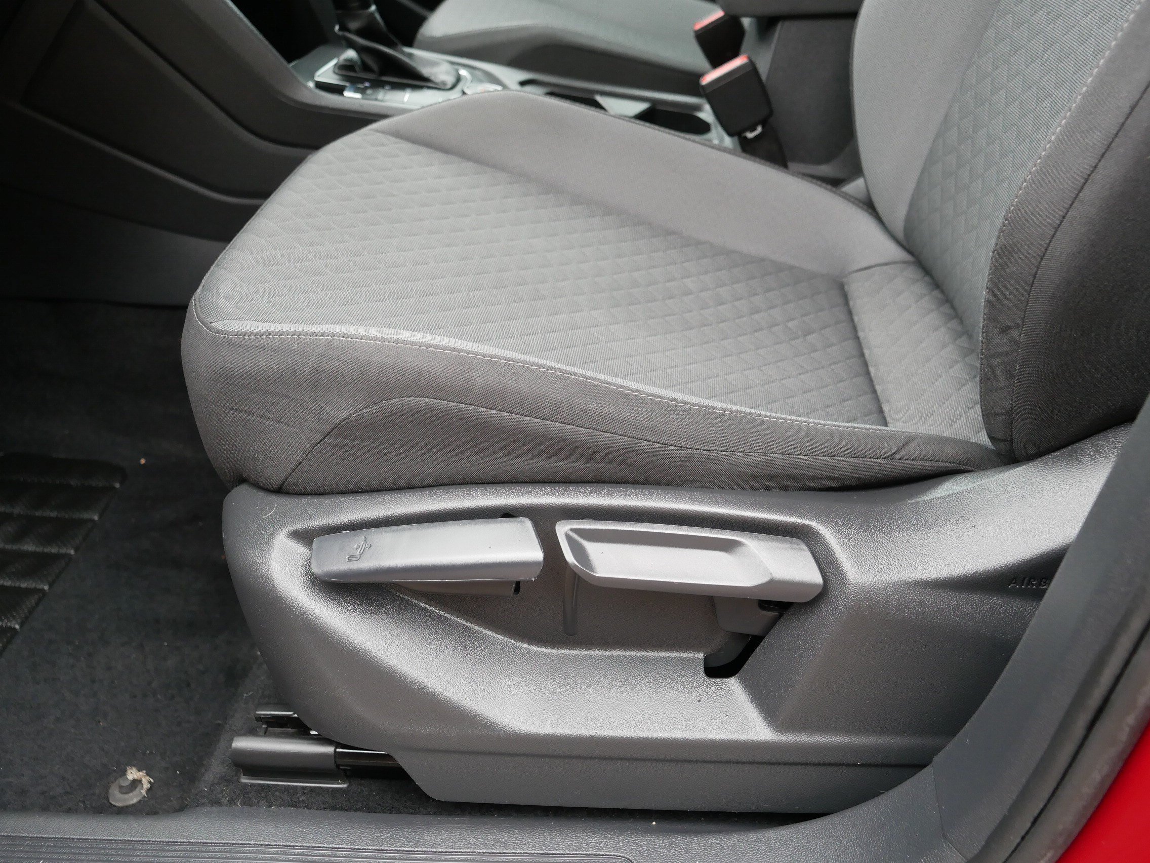 Used 2019 Volkswagen Tiguan S AWD/4WD image 20