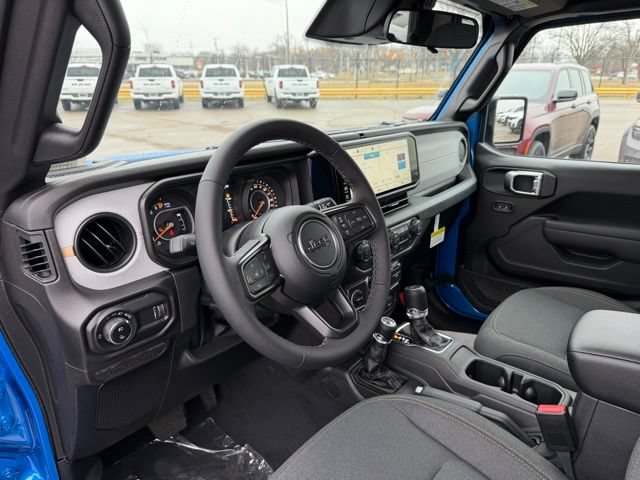 Used 2026 Jeep Gladiator Sport AWD/4WD image 9