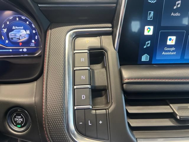 Used 2022 Chevrolet Tahoe RST w/ Luxury Package AWD/4WD image 20