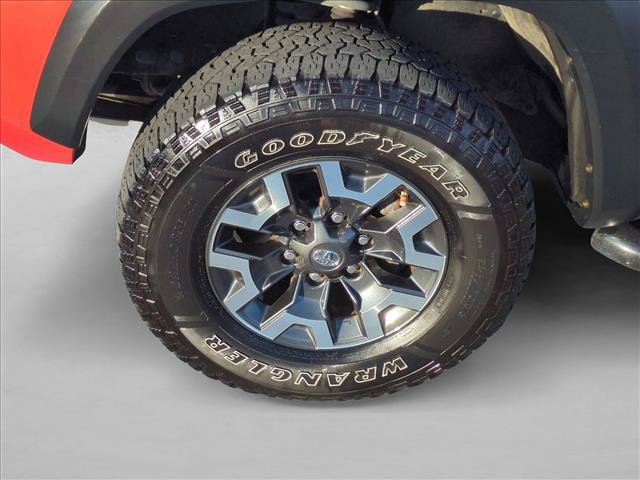 Used 2017 Toyota Tacoma TRD Off-Road w/ Tow Package AWD/4WD image 23