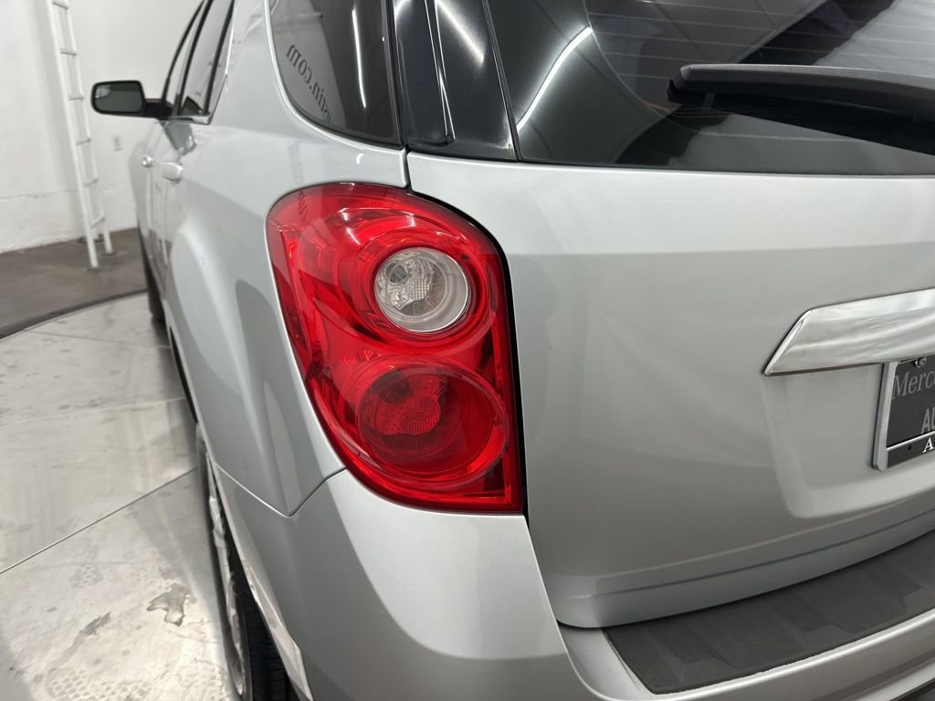 Used 2013 Chevrolet Equinox LS image 22