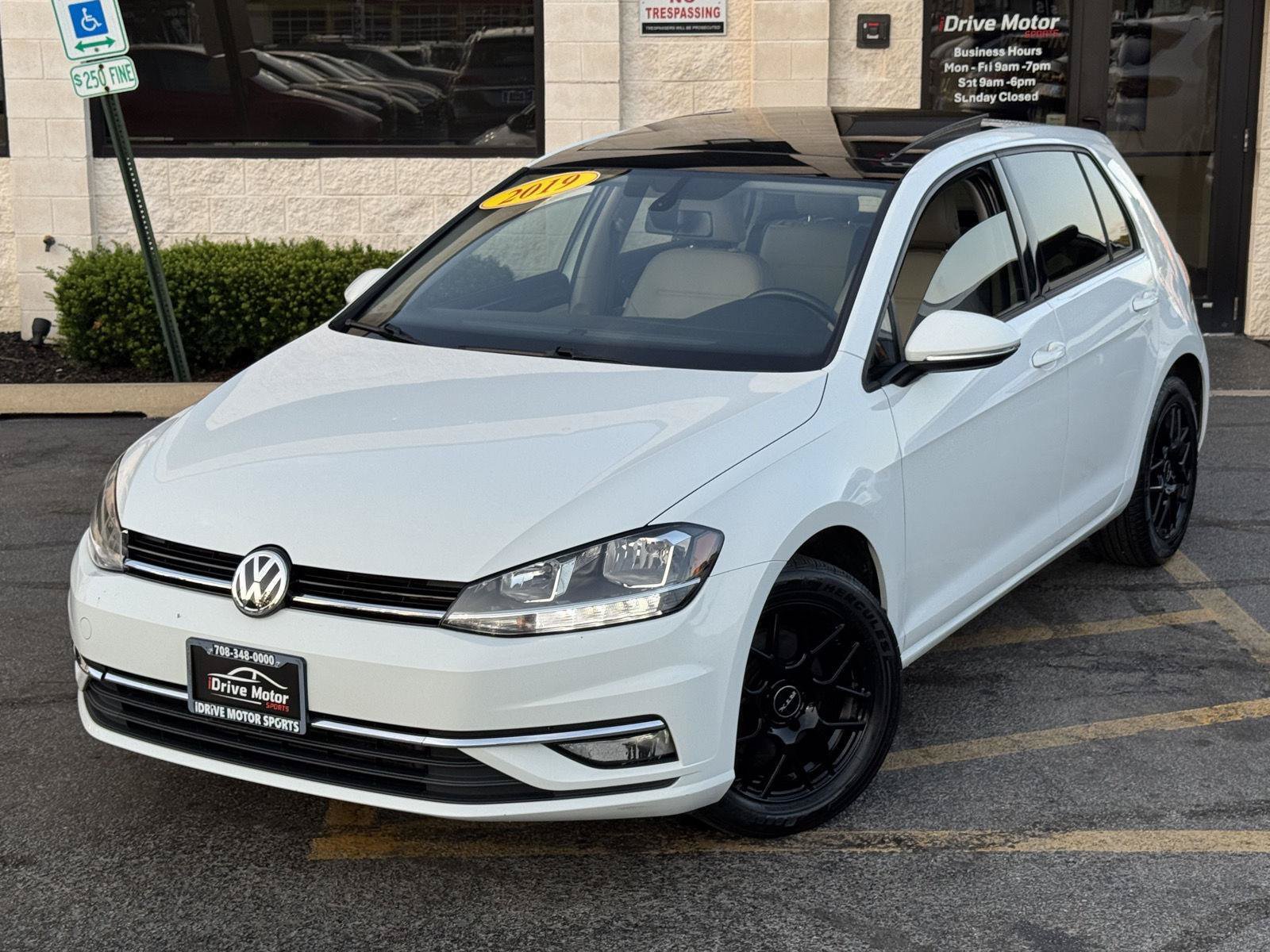 Used 2019 Volkswagen Golf SE FWD image 4