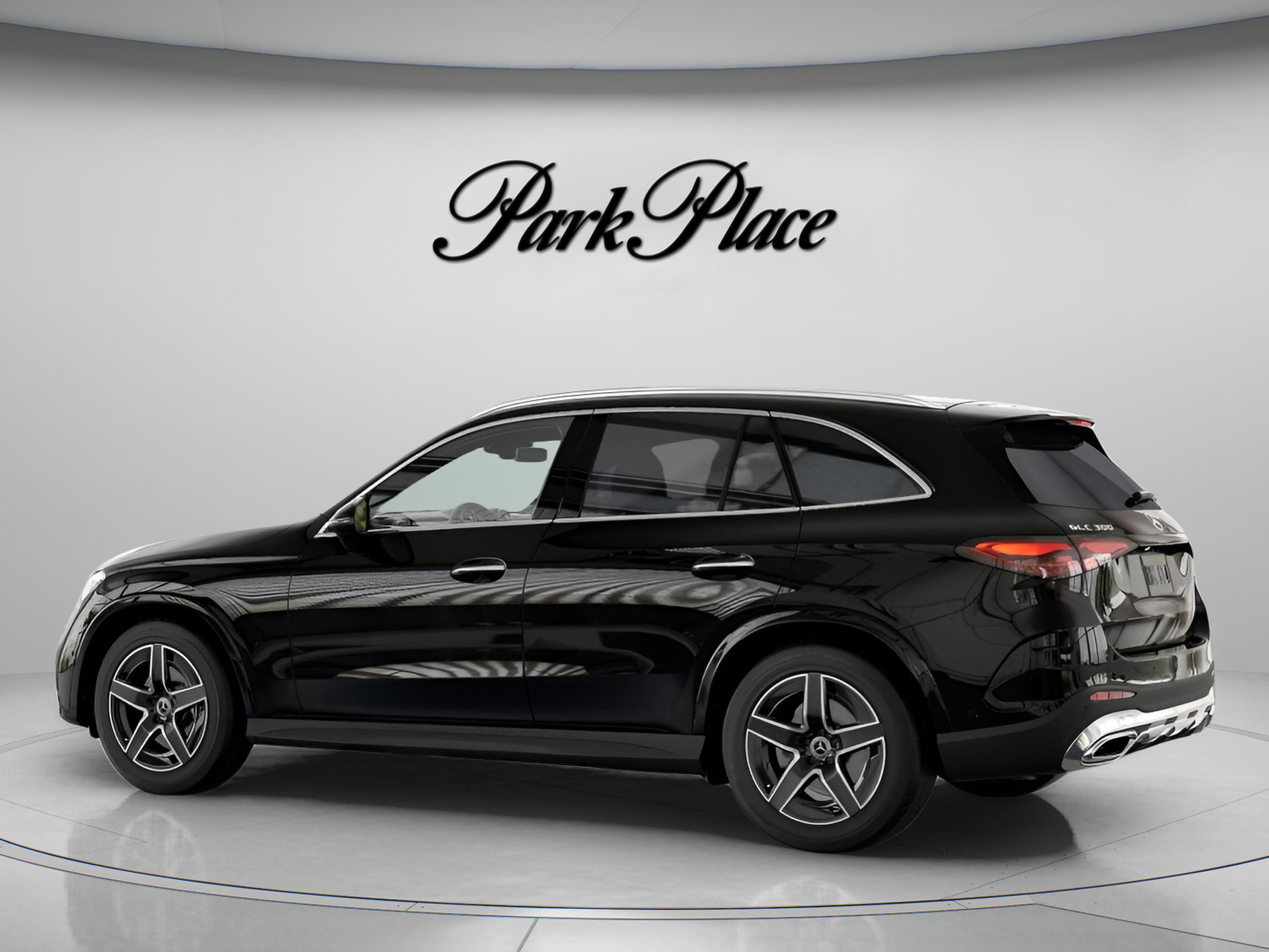 Certified 2025 Mercedes-Benz GLC 300 image 10