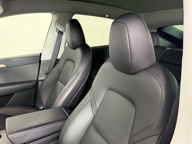 Used 2024 Tesla Model Y Long Range AWD/4WD image 6