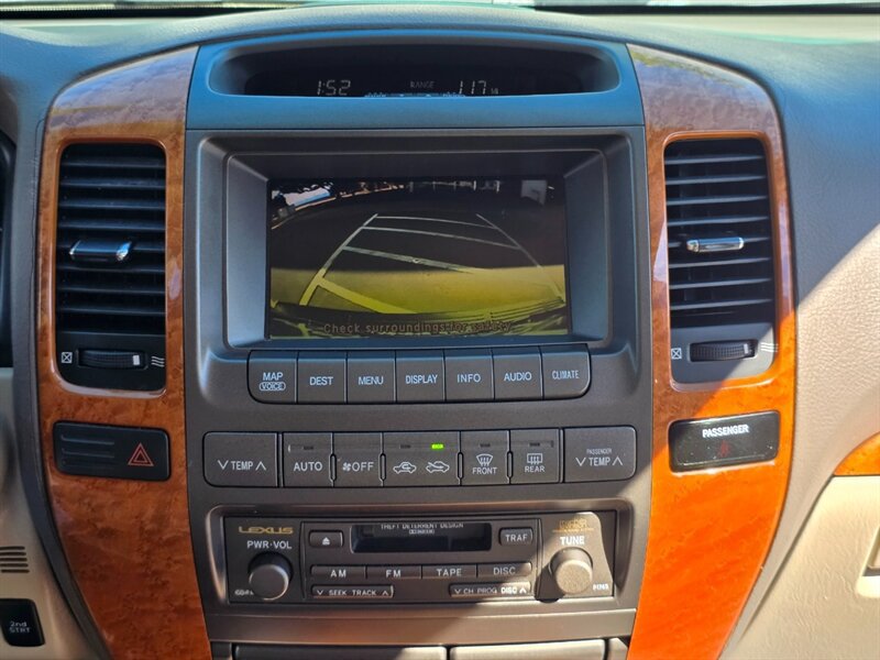 Used 2004 Lexus GX 470 AWD/4WD image 32