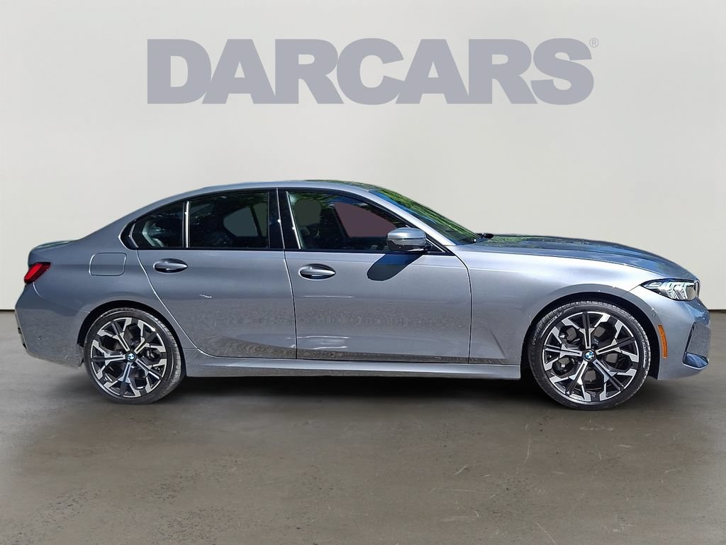 Used 2026 BMW 330i xDrive Sedan w/ M Sport Package AWD/4WD image 7