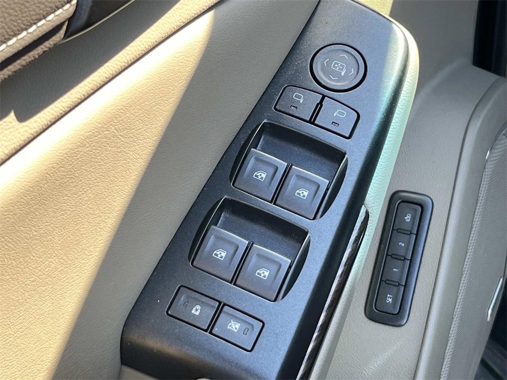 Used 2019 GMC Yukon SLT w/ Open Road Package image 24