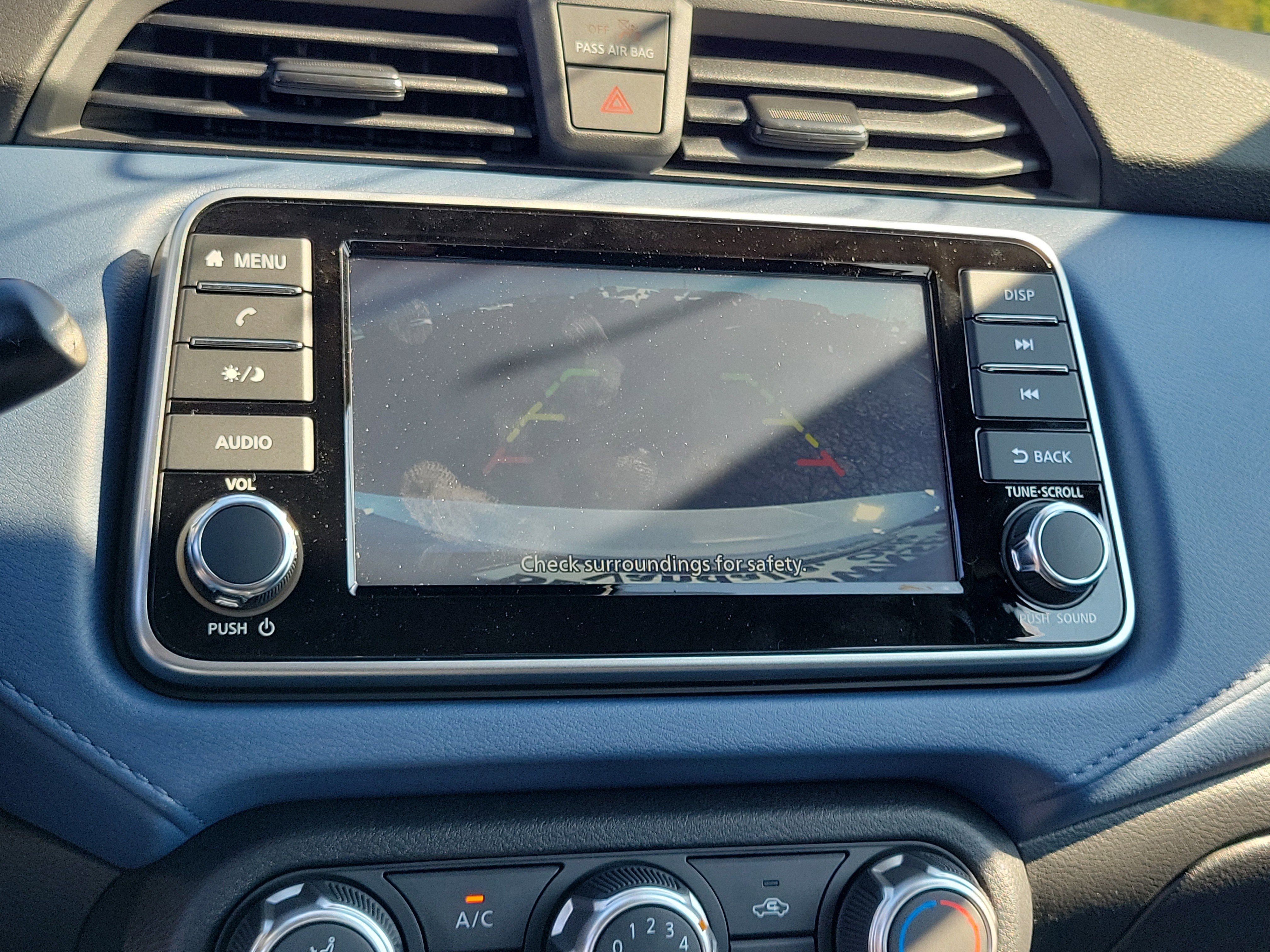 Used 2025 Nissan Versa SV w/ Trunk Package image 25