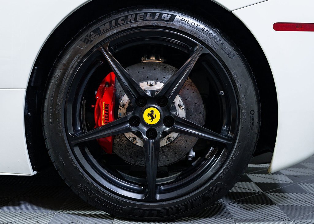 Used 2012 Ferrari 458 Italia Coupe image 6