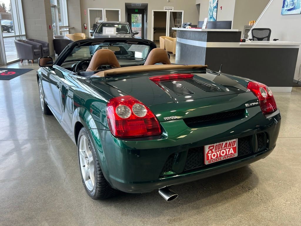 Used 2003 Toyota MR2 RWD image 6