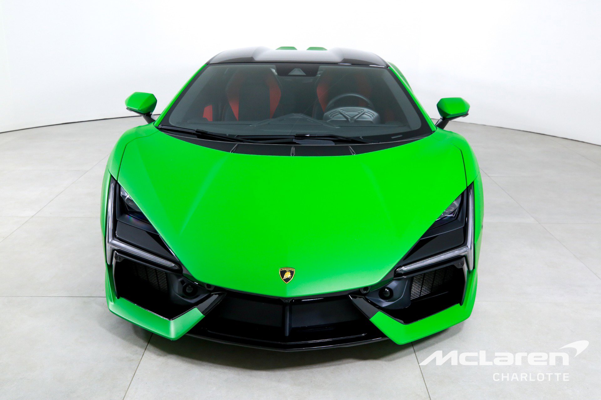 Used 2024 Lamborghini Revuelto image 4