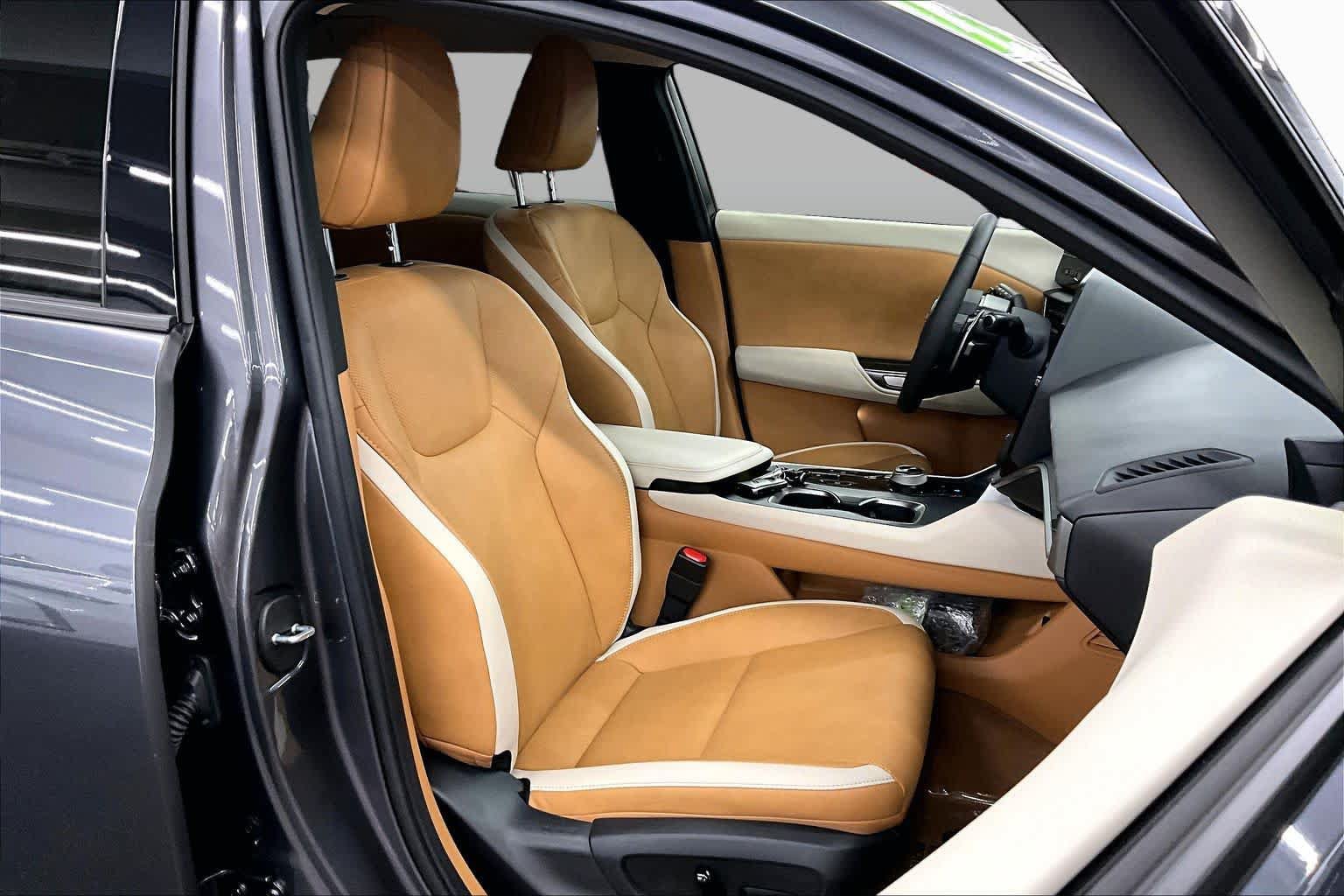 Used 2026 Lexus RZ 350e 2WD image 8