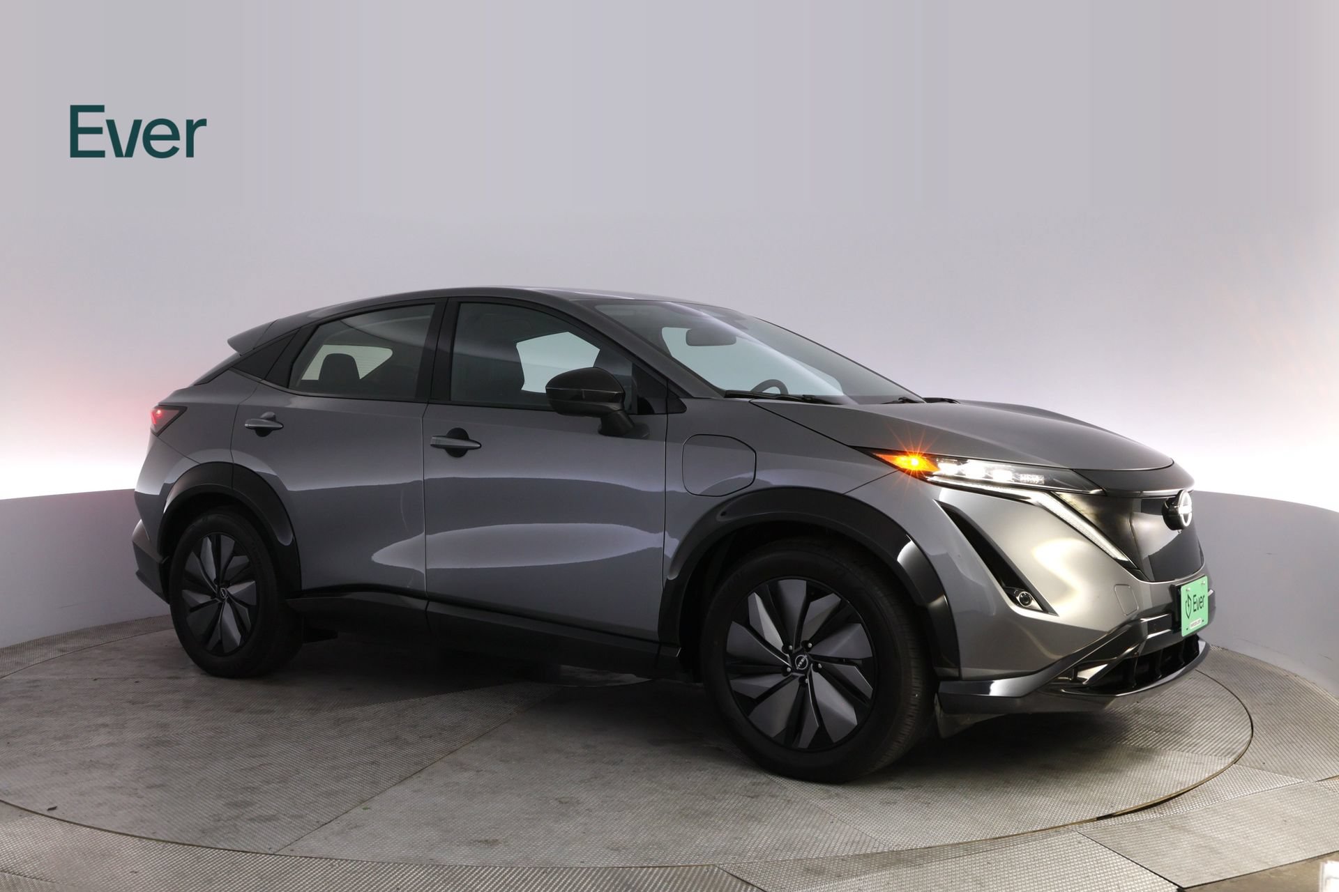 Used 2024 Nissan Ariya AWD image 14