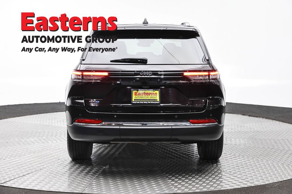 Used 2022 Jeep Grand Cherokee Limited 4xe AWD/4WD image 6