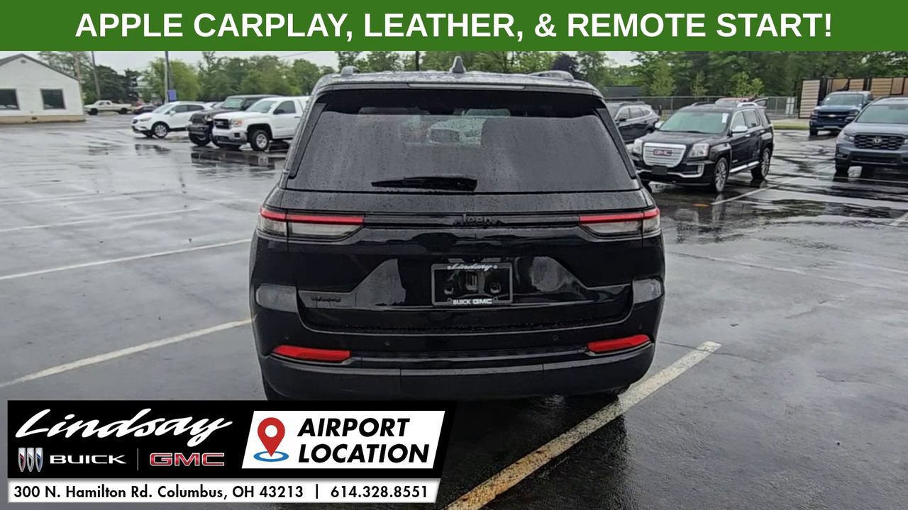 Used 2025 Jeep Grand Cherokee Altitude AWD/4WD image 7