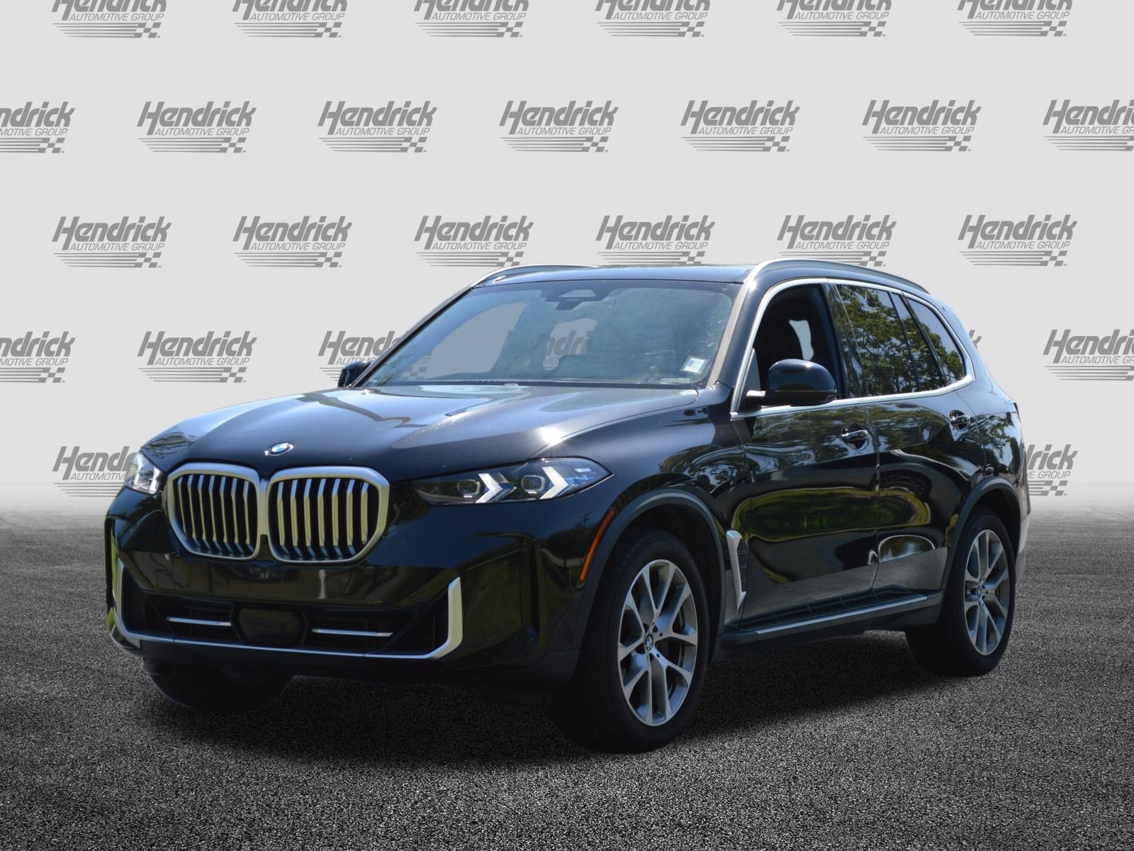 Used 2024 BMW X5 sDrive40i w/ Premium Package RWD image 3