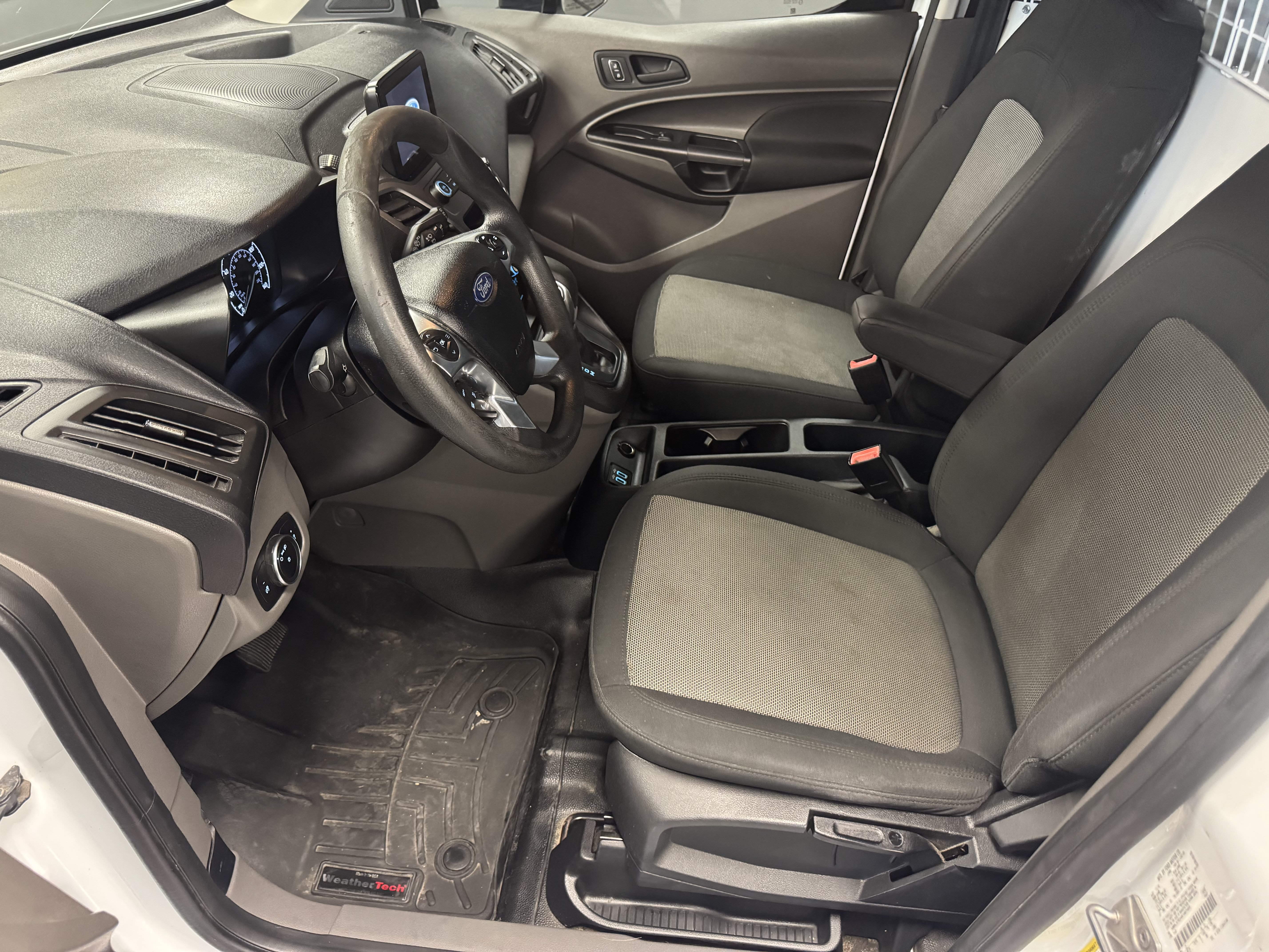 Used 2019 Ford Transit Connect XL FWD image 10