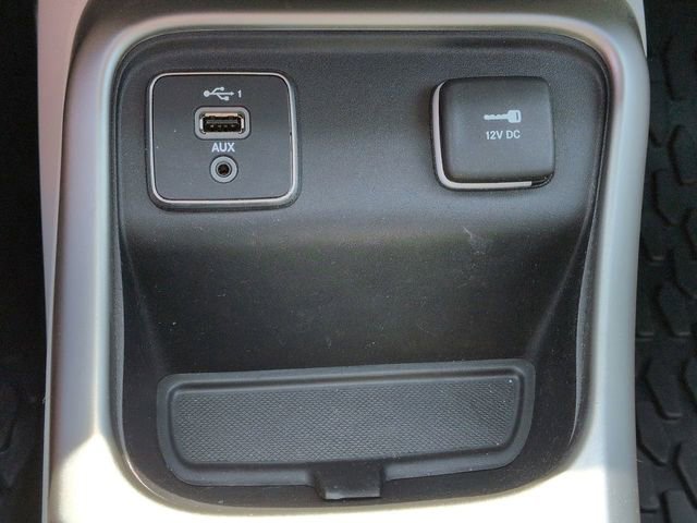 Used 2021 Jeep Compass Latitude w/ Sun and Sound Group image 29