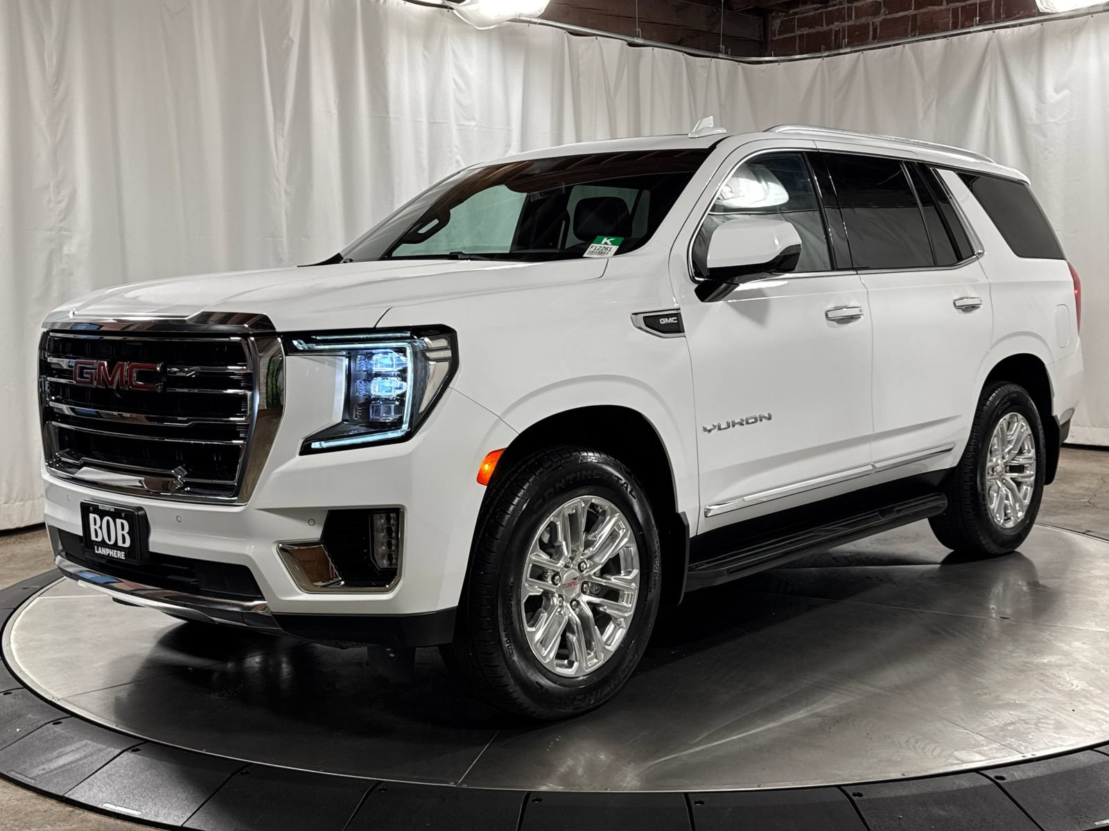 Used 2023 GMC Yukon SLT w/ SLT Premium Package AWD/4WD video 1