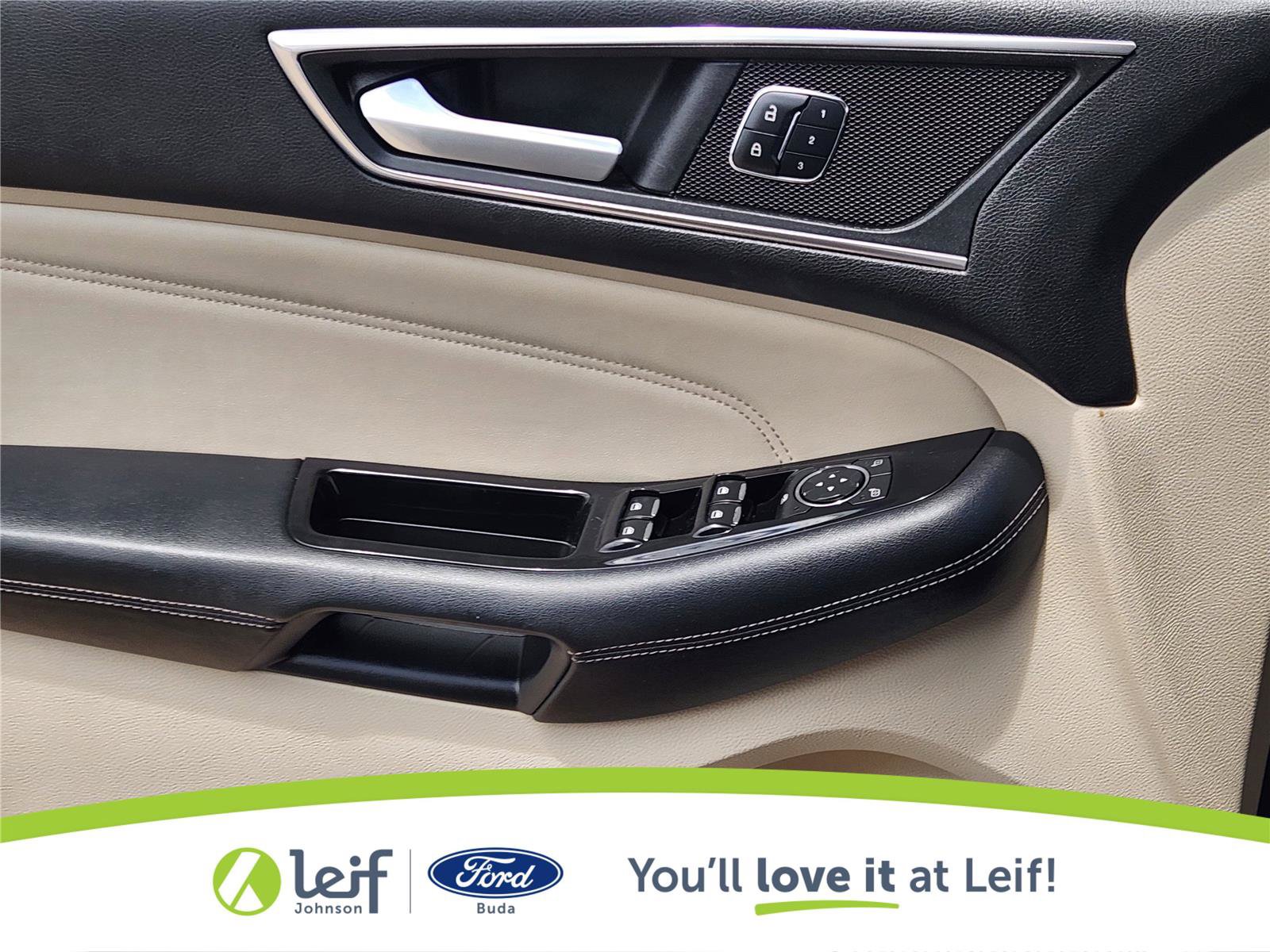 Used 2015 Ford Edge Titanium w/ Equipment Group 301A FWD image 31