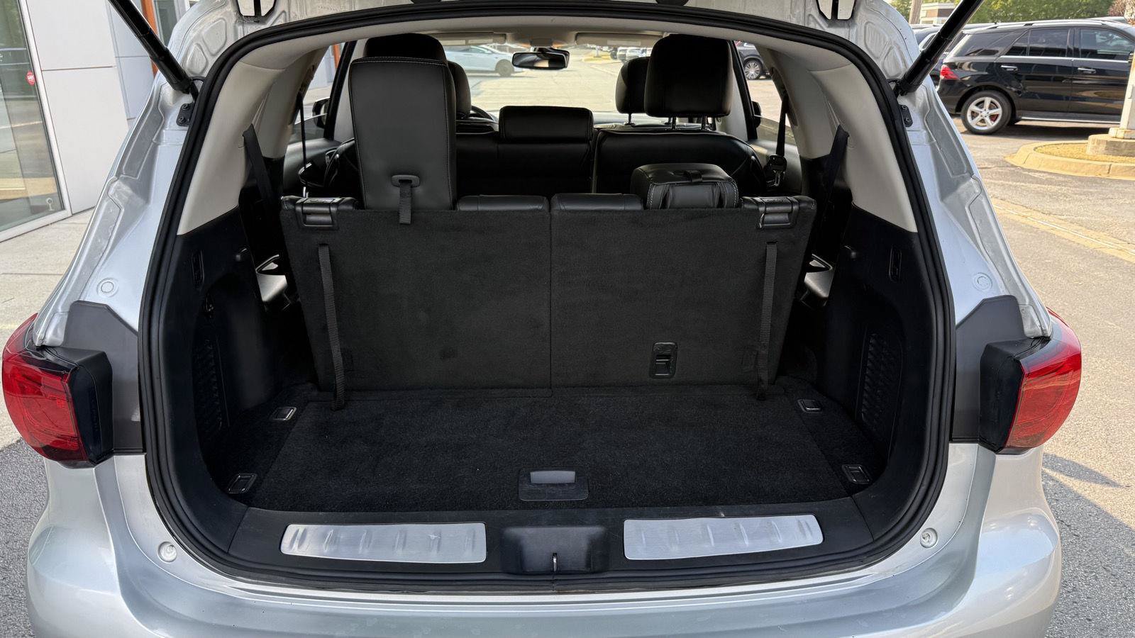 Used 2019 INFINITI QX60 Pure AWD/4WD image 29