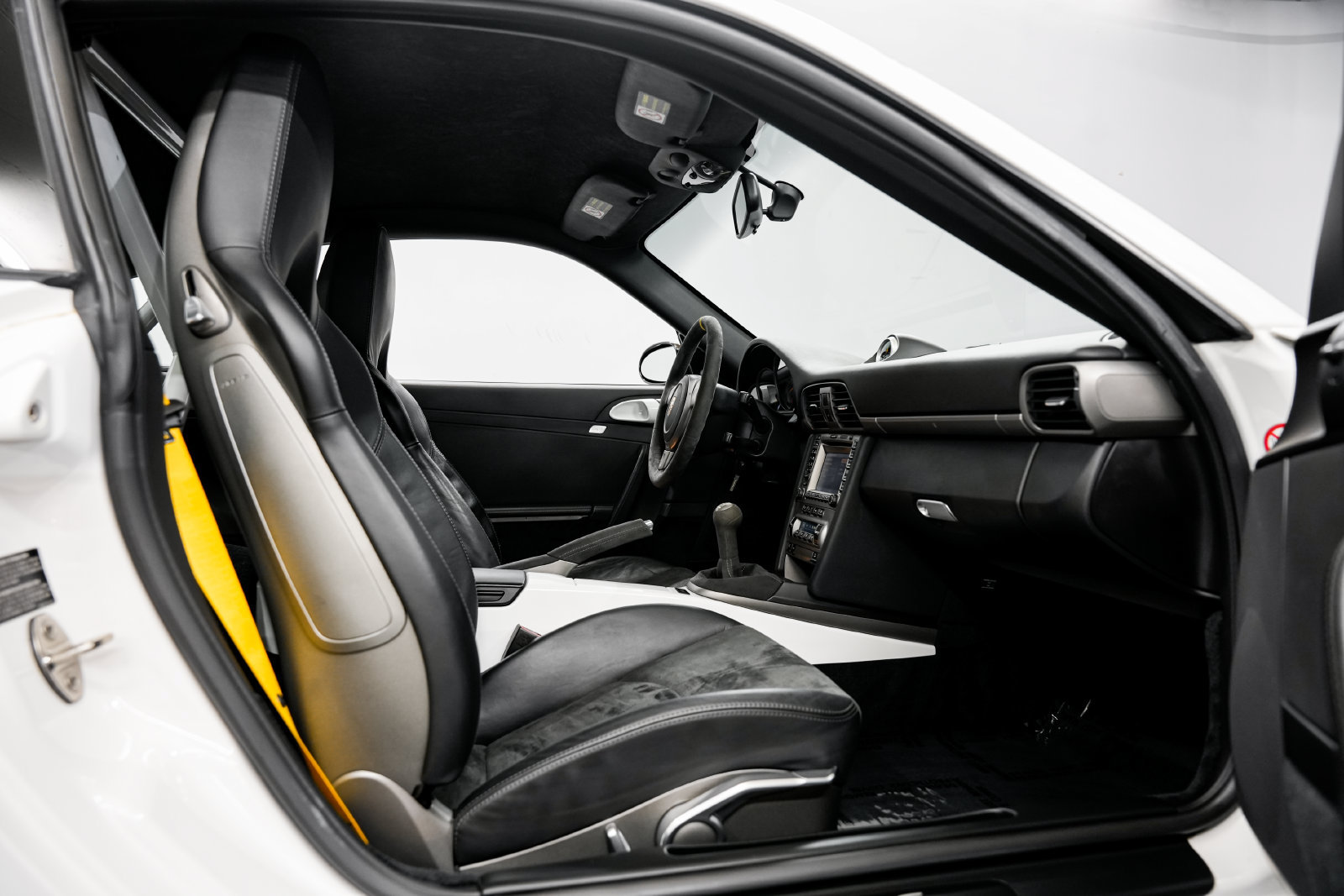Used 2007 Porsche 911 GT3 RS RWD image 25