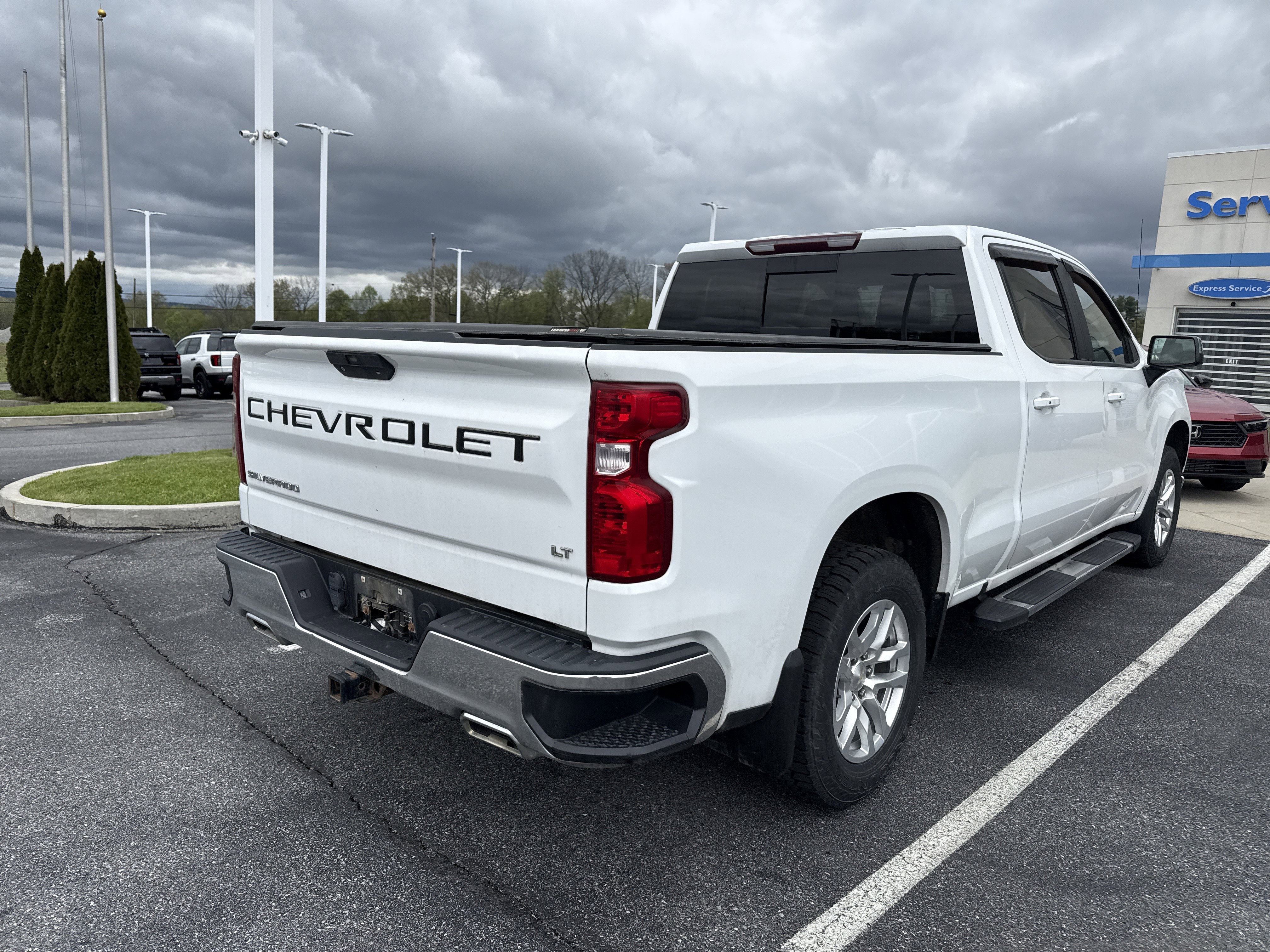 Used 2019 Chevrolet Silverado 1500 LT w/ All-Star Edition AWD/4WD image 5